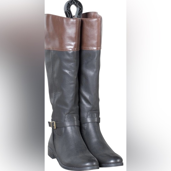 Tall boot holders - Picture 3 of 3